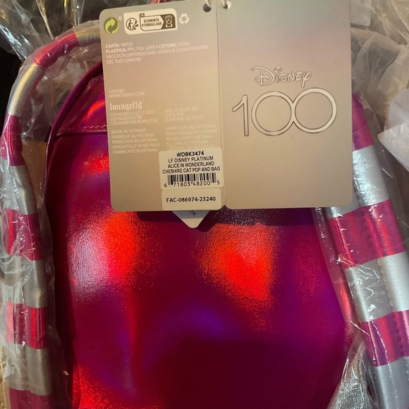 LOUNGEFLY COSPLAY   100th ANNAVERSARY  LIMITED EDITION  CHERSHIRE CAT - Picture 5 of 7